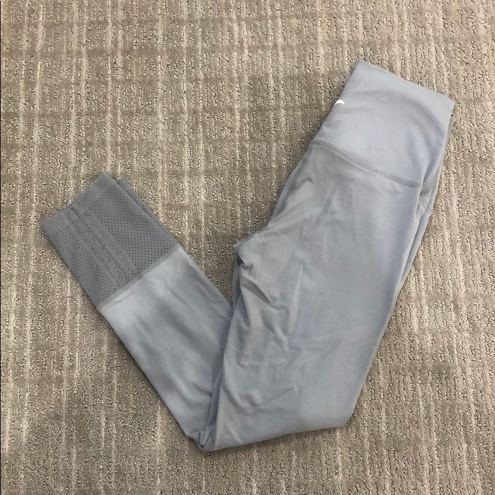 Zyia mesh Capri size small